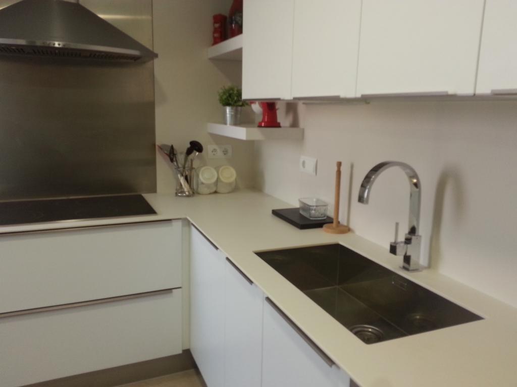 Apartaments Maritim Torre Valentina Сан-Антонио-де-Калонже Номер фото